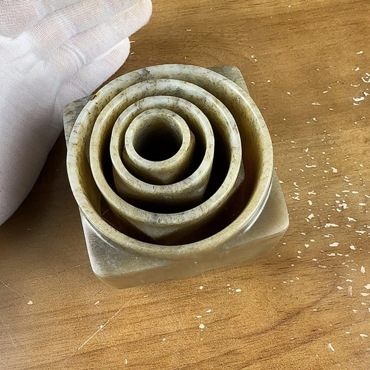 和田玉未镶嵌挂件老***者