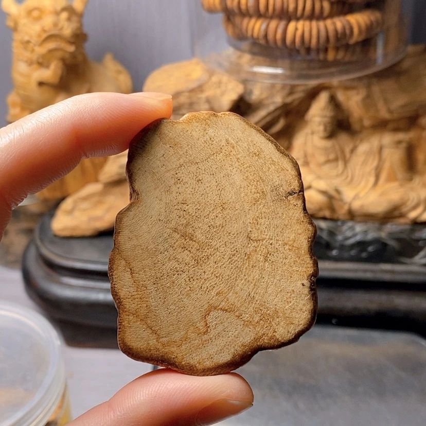 【闪购商品】沉香沉香碎屑柬埔寨老料9.8克