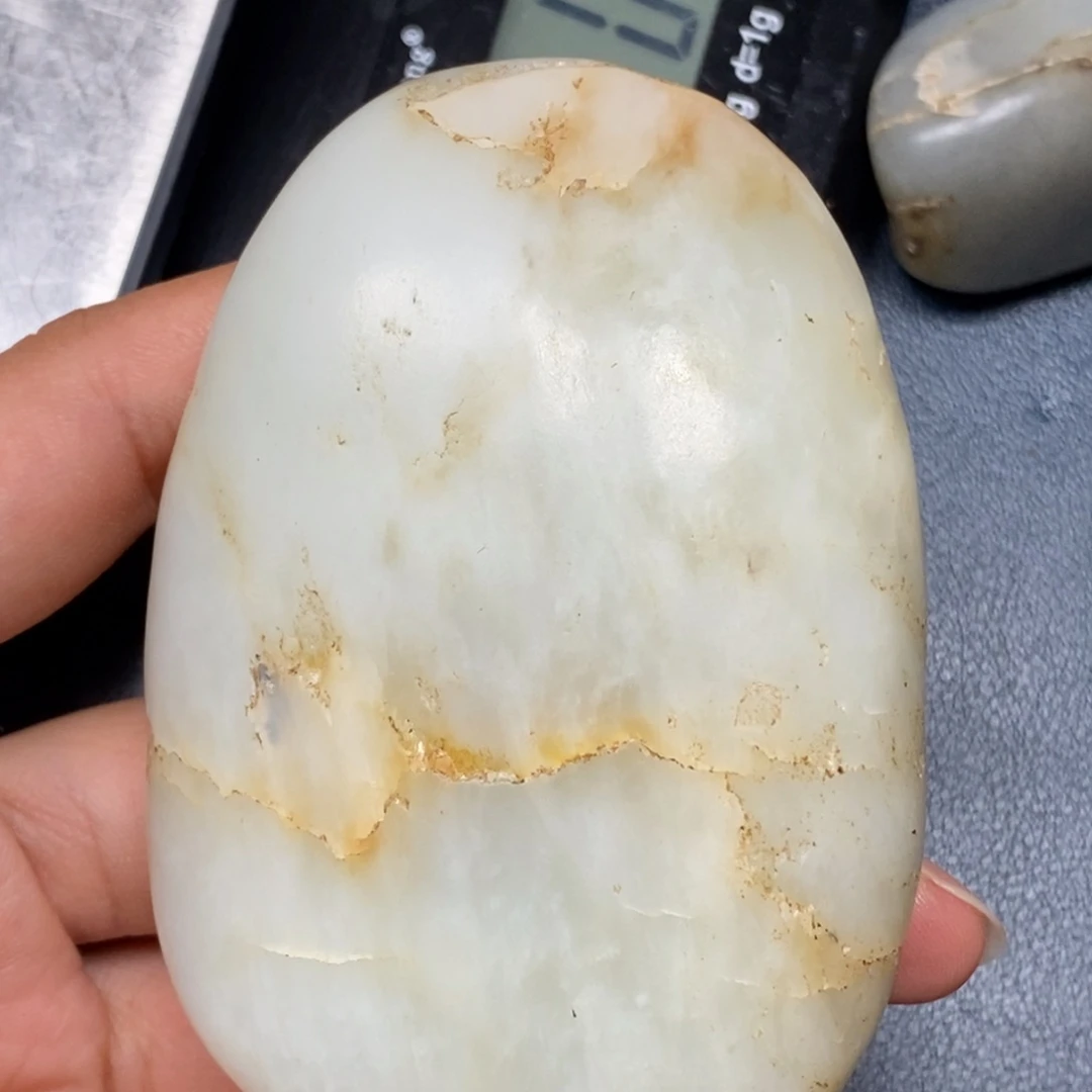 和田玉（糖玉）未镶嵌挂件