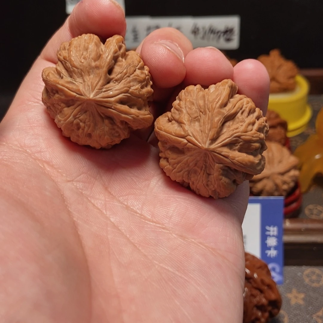 吊坠文玩核桃凹底3麟38尺 45