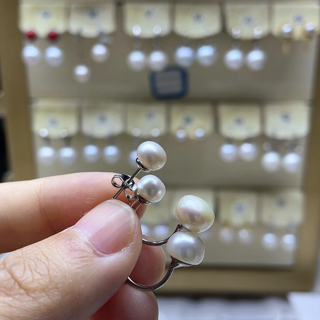 银S925镶嵌耳饰淡水珍珠