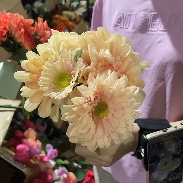 陶瓷花瓶，部分微瑕