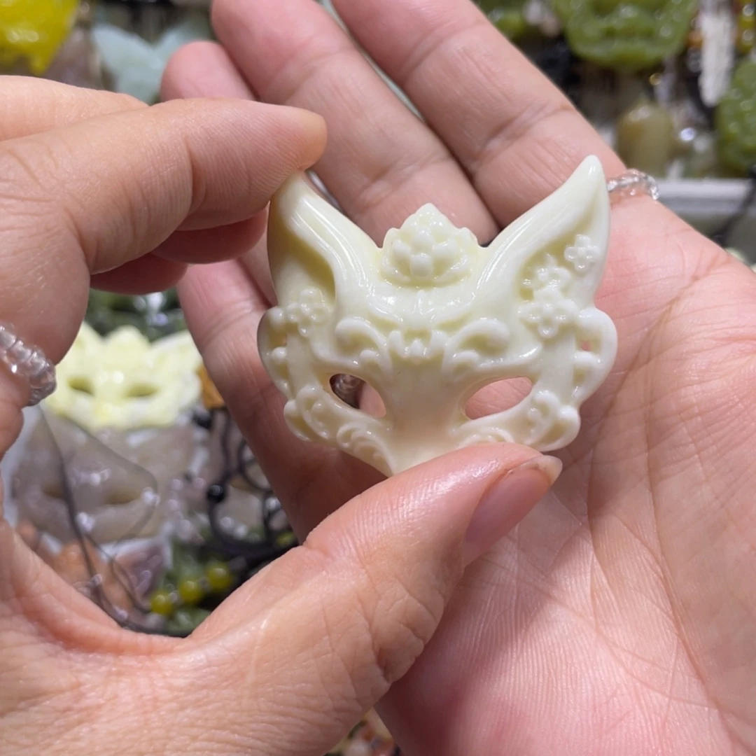 【闪购商品】岫玉颈饰未镶嵌@*姐101手牌
