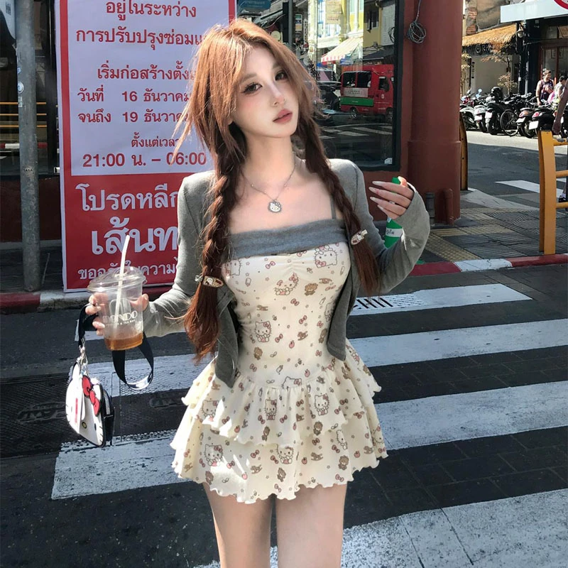 2025新款夏季纯欲kitty碎花吊带连衣裙套装收腰裙子小个子蛋糕裙