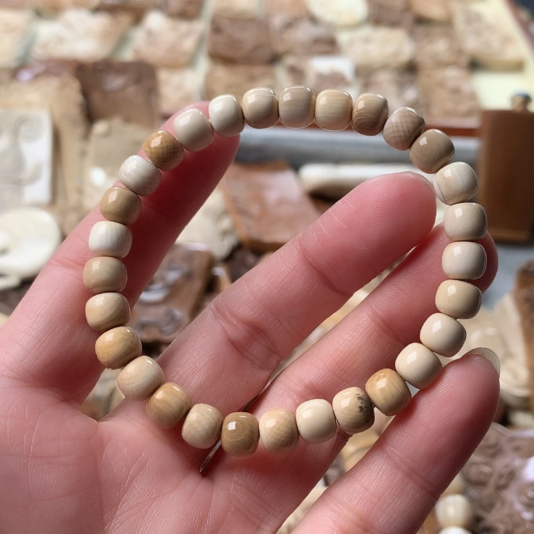 泥塑不打孔联系客服