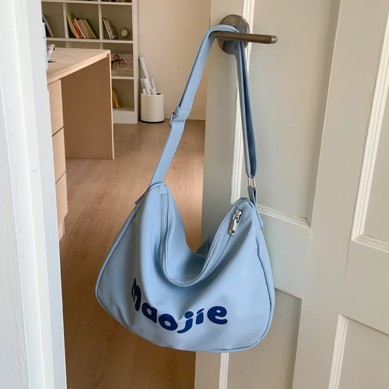 时尚潮流休闲质感大容量托特包2025夏季新款洋气女士单肩斜挎包