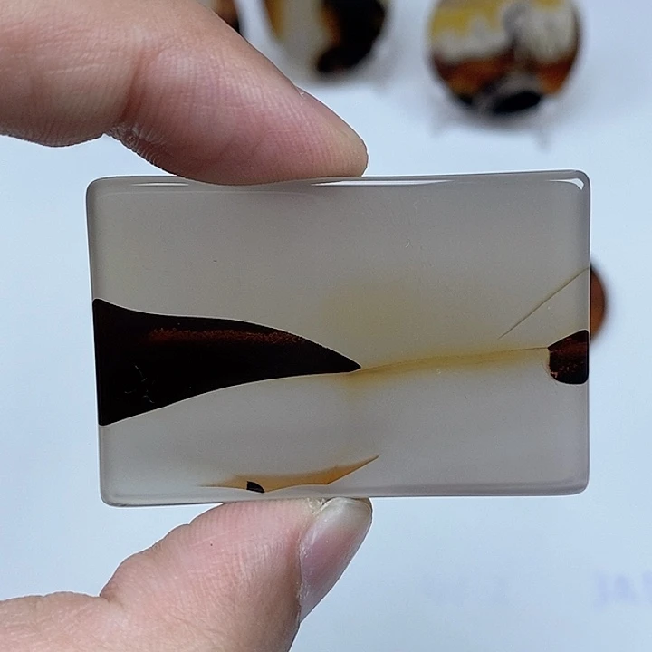 玛瑙/玉髓未镶嵌珠宝半成品