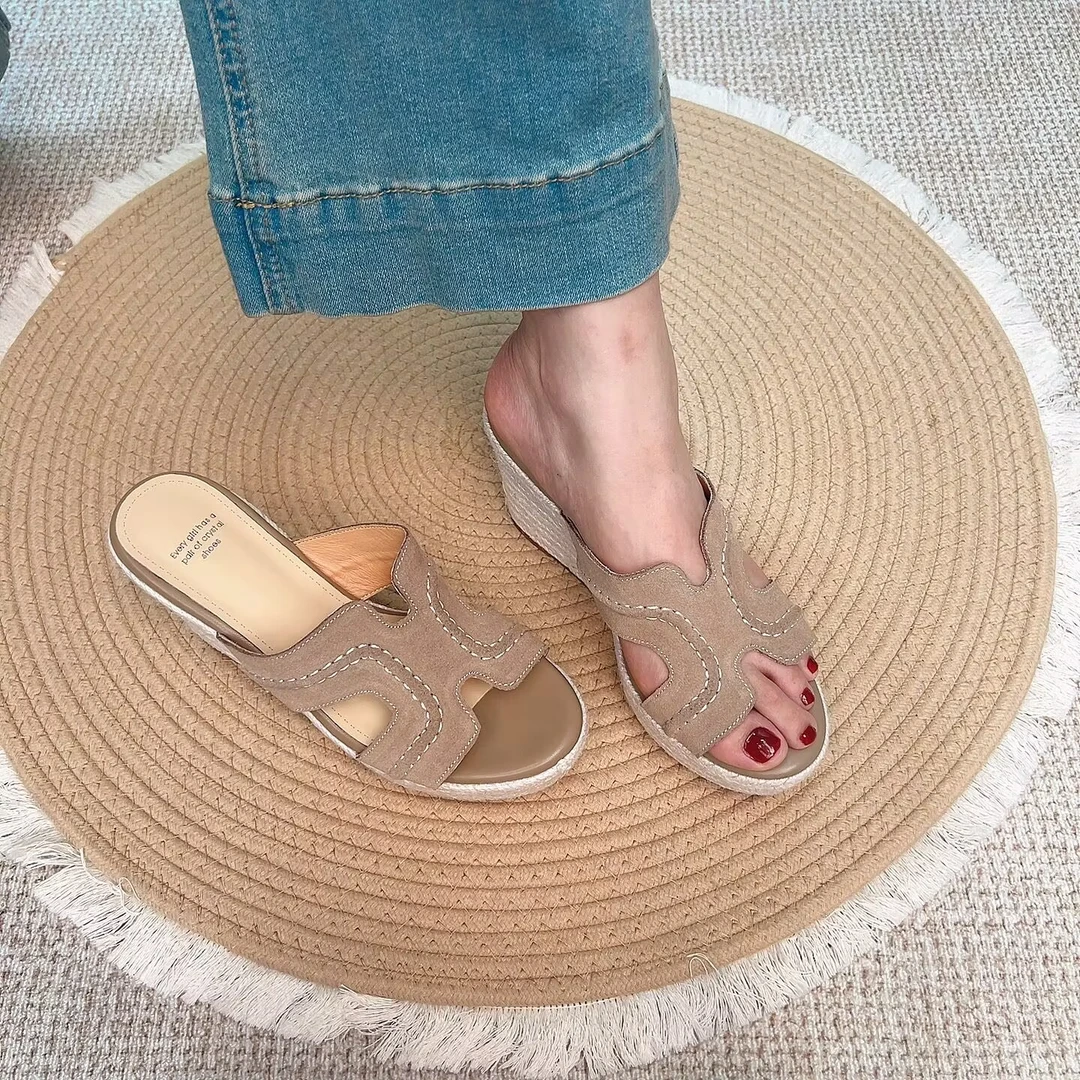 诗宝斐尔 坡跟9CM草编厚底露趾凉拖鞋女外穿夏季真皮防水台高跟鞋