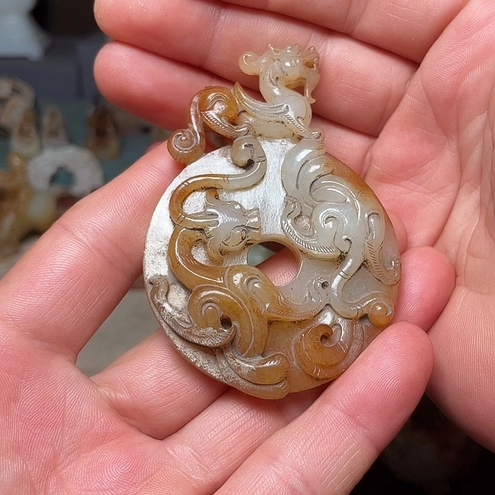 和田玉未镶嵌挂件用****缘