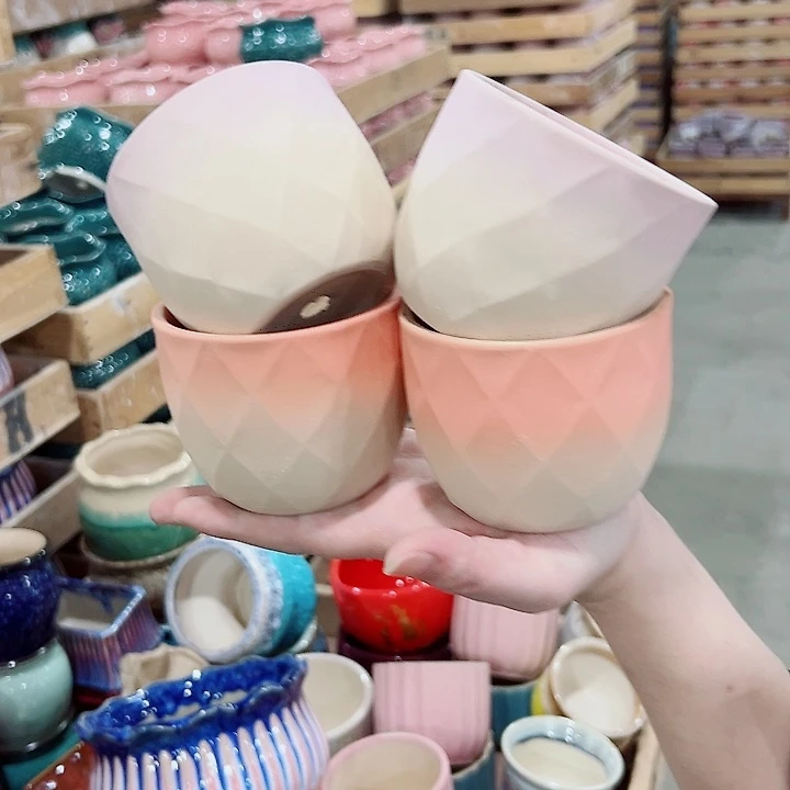 有孔.凑满10元发货多肉陶瓷花盆！
