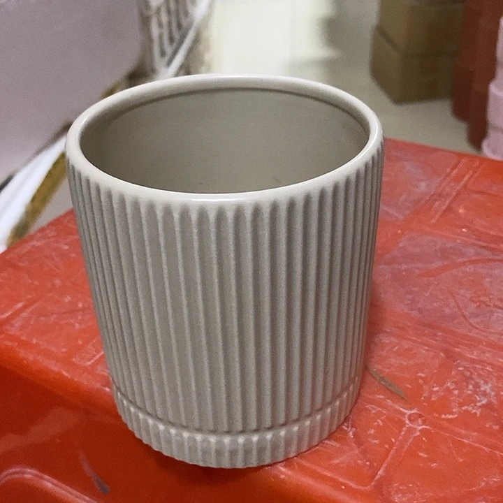 摆件陶盆有孔 微瑕介意勿拍