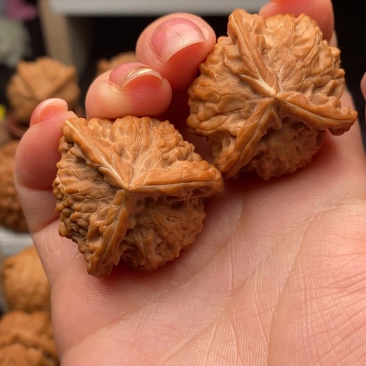 把件文玩核桃35全品小奔