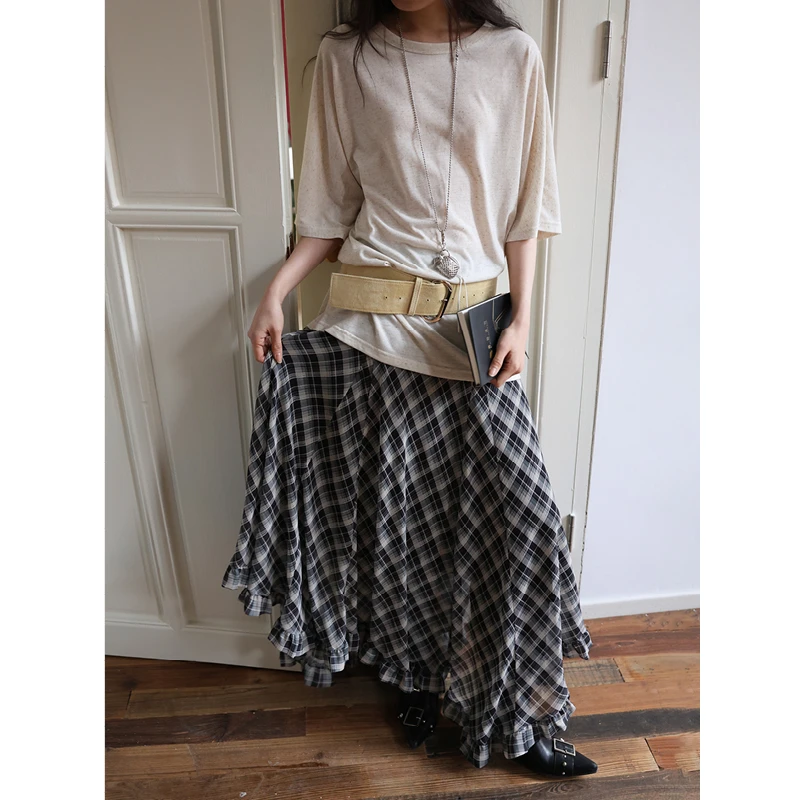 早春复古两色格纹中腰不规则木耳边下摆中长雪纺半裙