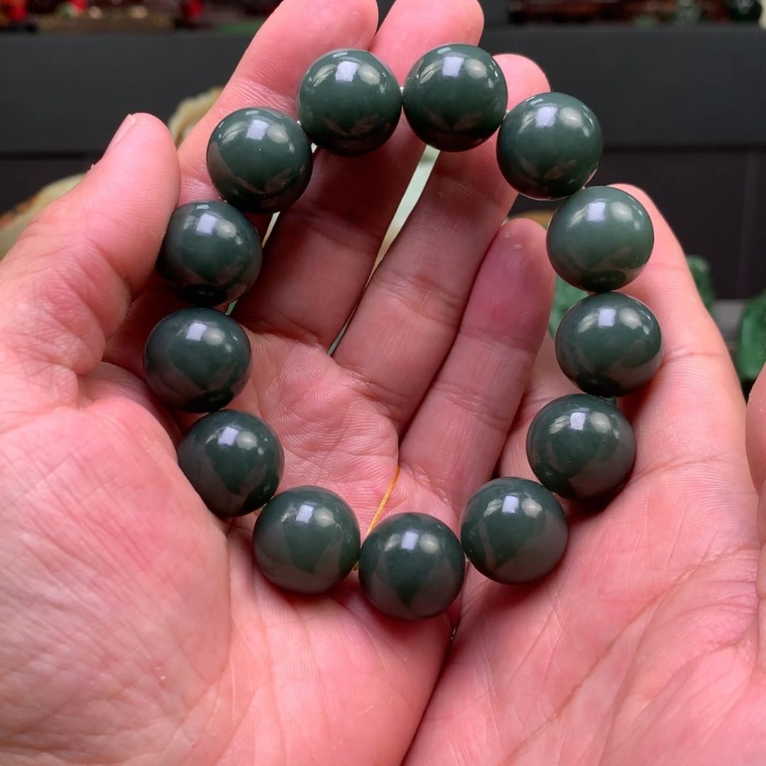 和田玉挂件未镶嵌和田玉手串未镶嵌