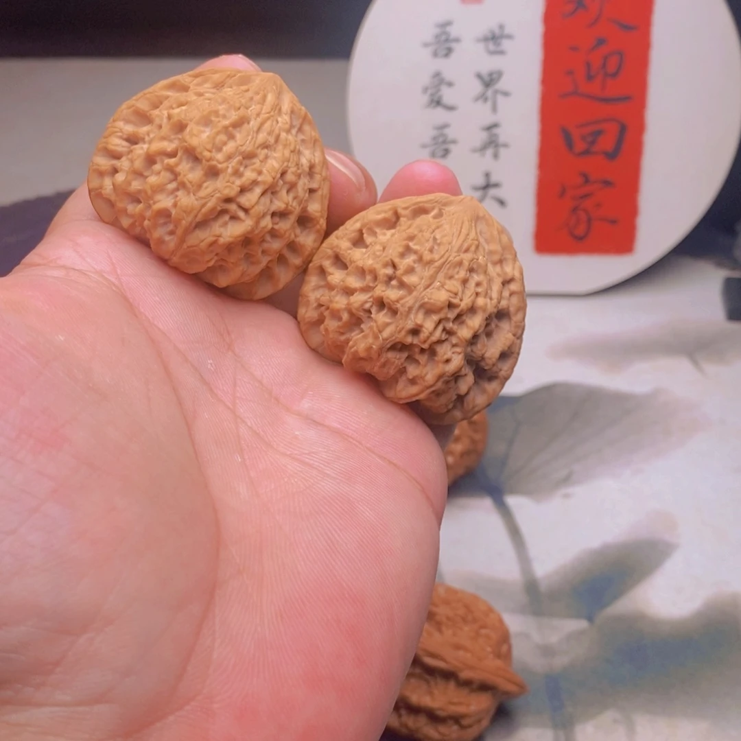 文玩核桃吊坠44全品虎头王