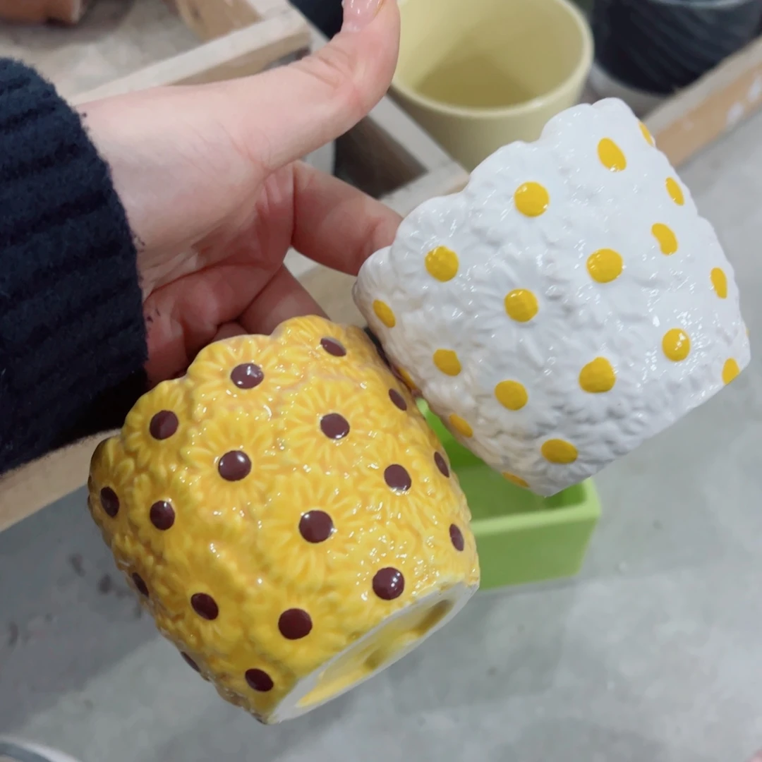 有孔，陶瓷花盆满10米包邮发货