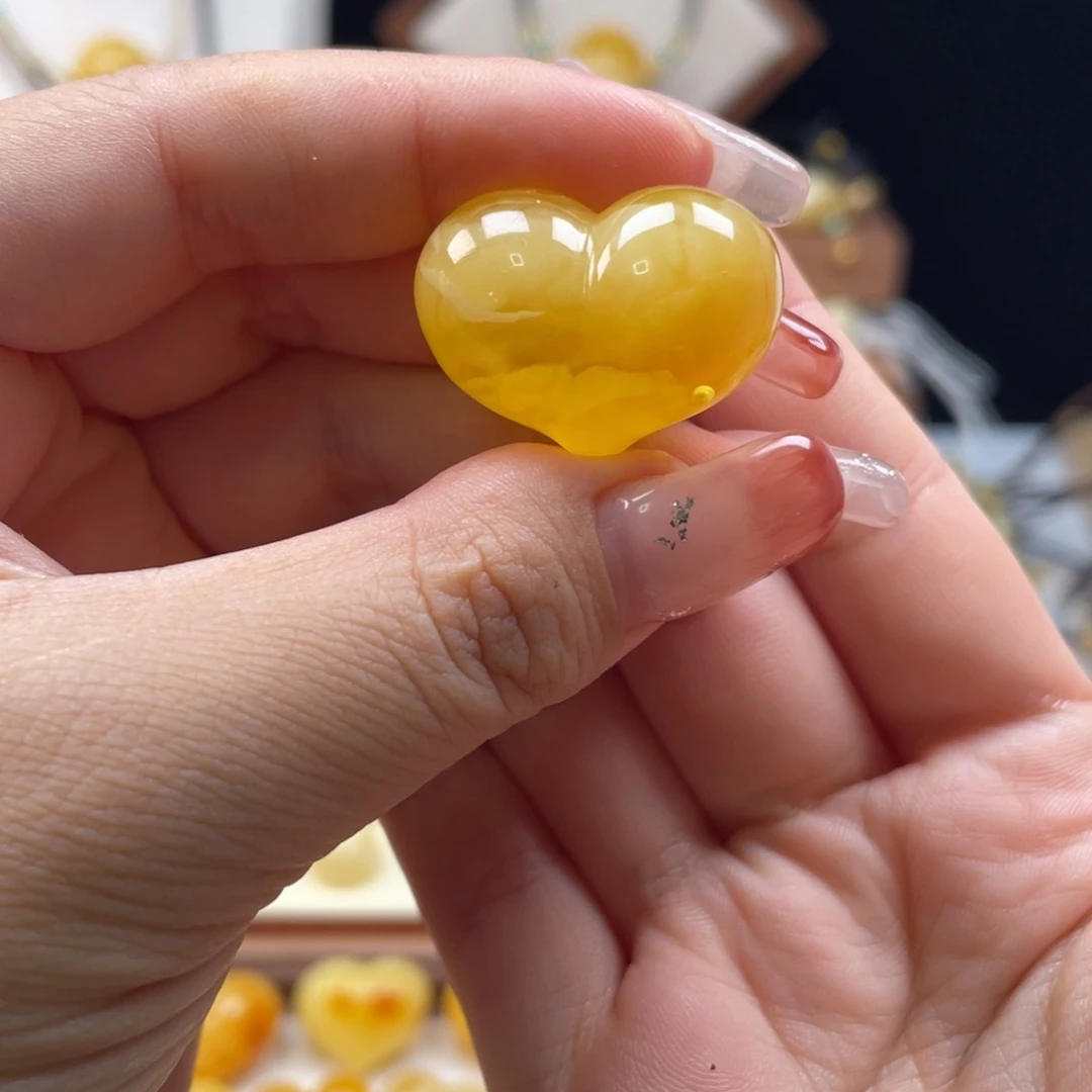 琥珀未镶嵌珠宝奇石屁桃水胆福利款