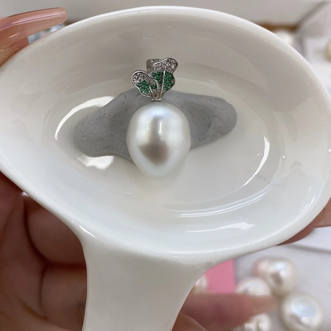 未镶嵌裸珠海水珍珠澳白单珠13.2