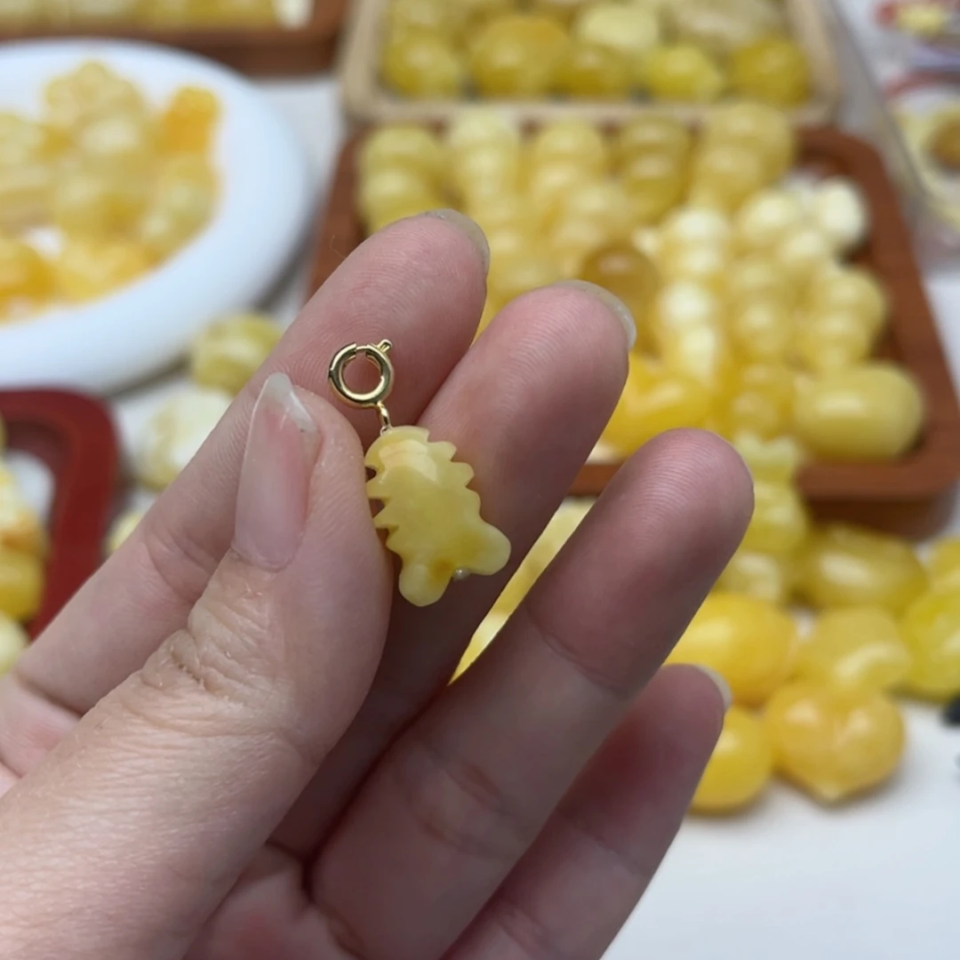 【闪购商品】未镶嵌蜜蜡裸石配饰