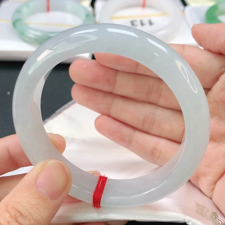 翡翠手镯未镶嵌缅甸57