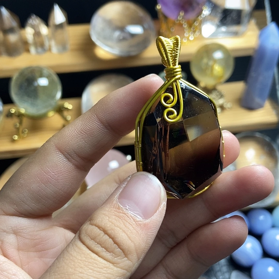 未镶嵌珠宝半成品水晶