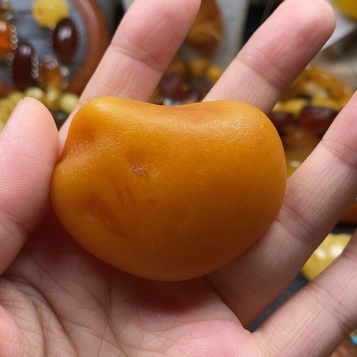 裸石琥珀未镶嵌海漂手把件