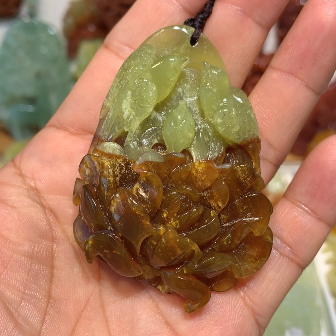 未镶嵌蛇纹石玉颈饰