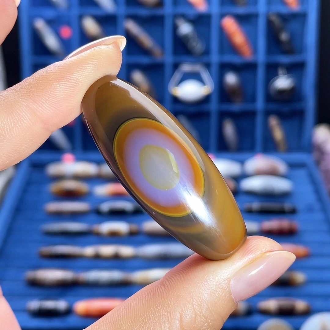 玛瑙/玉髓未镶嵌珠宝半成品