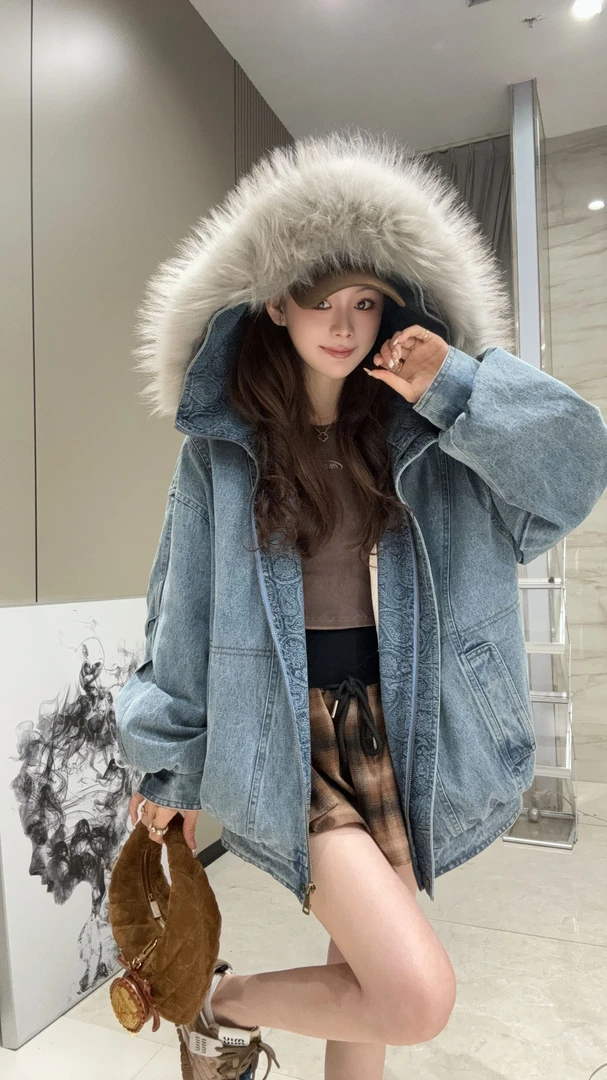 KL/蔻吕-B6023-莎莎精选（西部牛仔）貉子毛鹅绒保暖百搭外套