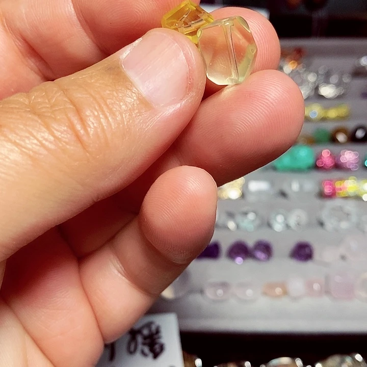 水晶未镶嵌珠宝半成品