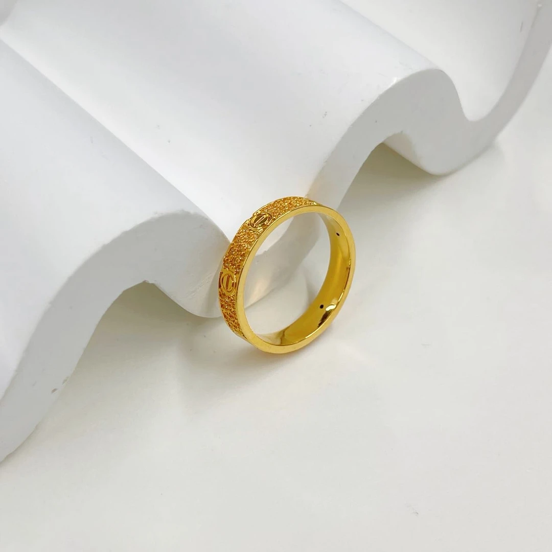 【小宝珠宝】26 T43913-18K金戒指-4*1mm