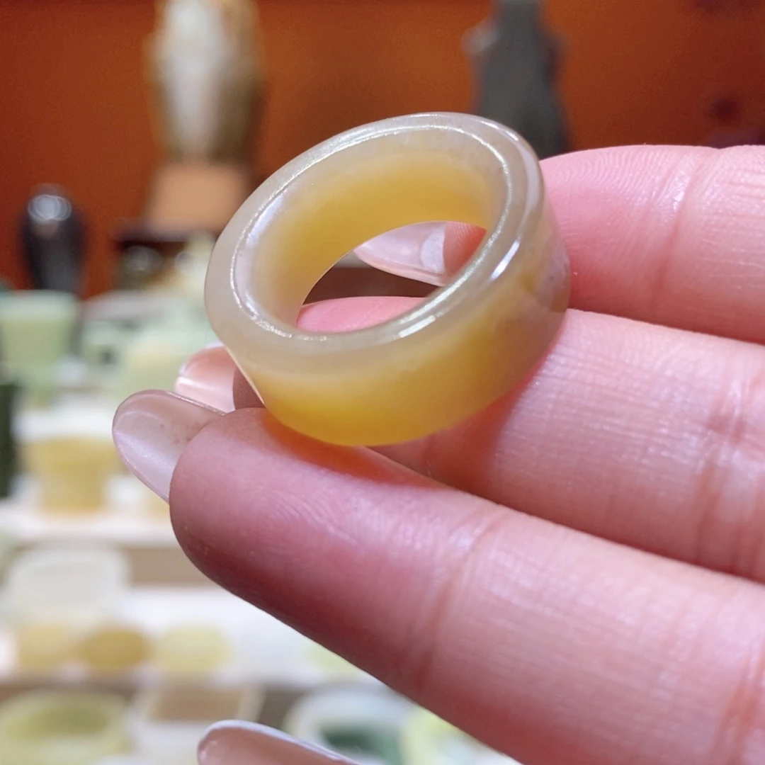 未镶嵌和田玉把件新疆和田玉糖料戒圈18mm