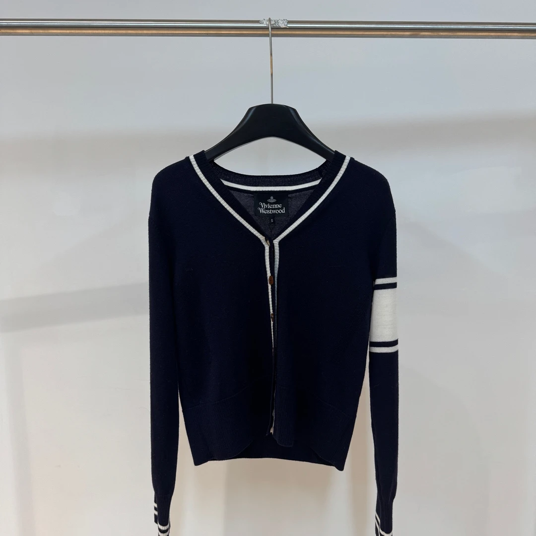 未使用 Vivienne Westwood/薇薇安·威斯特伍德 条纹针织开衫04557