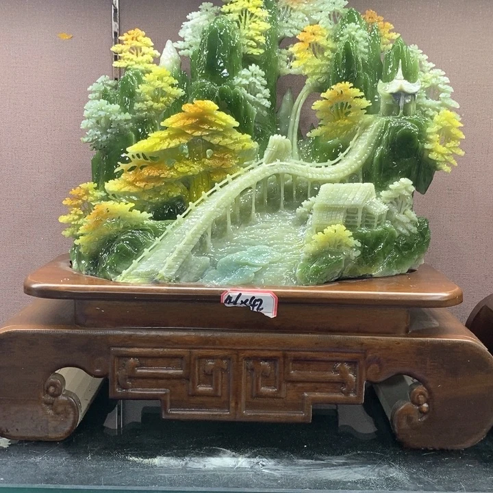 男***难石材家居摆件玉石摆件