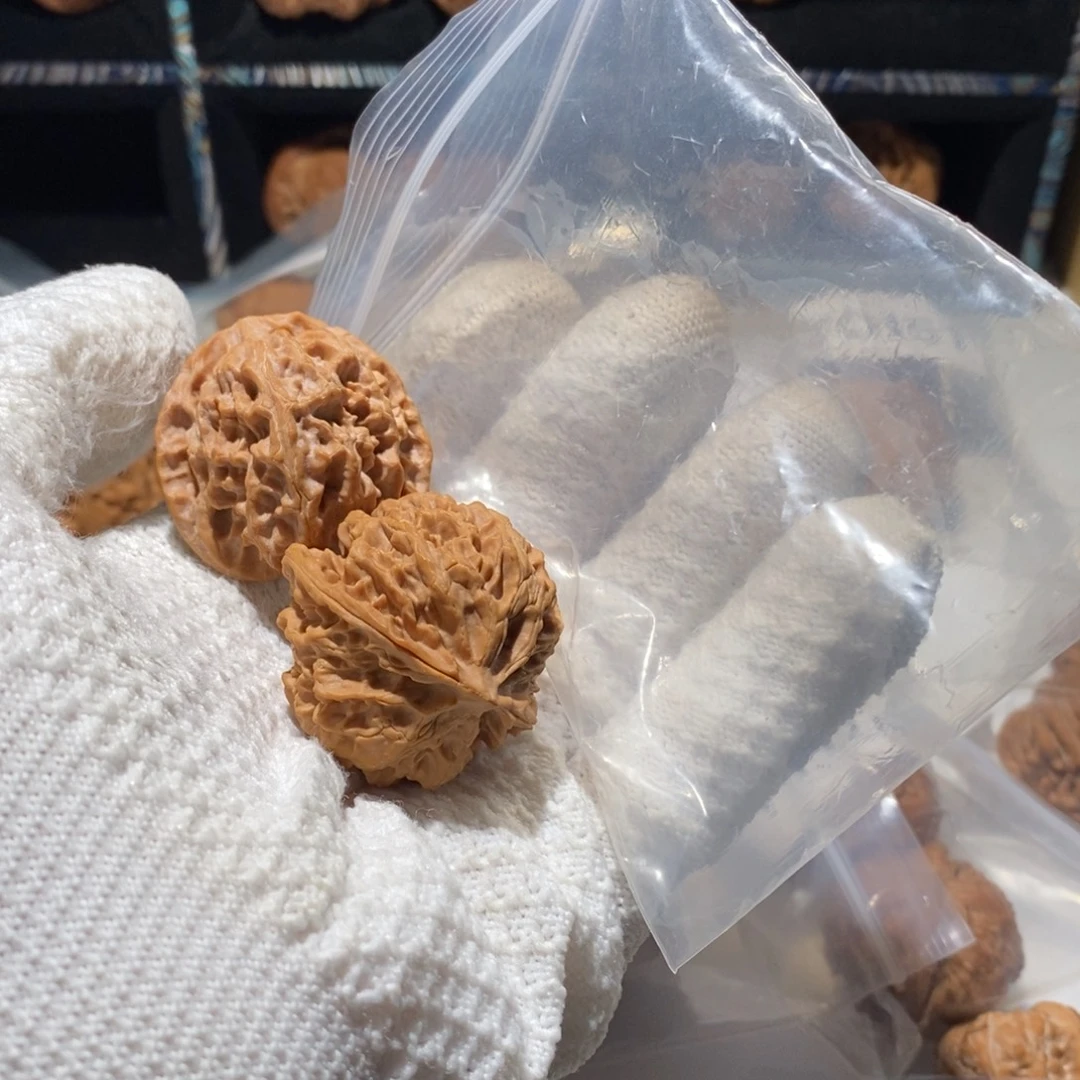 *****吊坠文玩核桃苹果全品