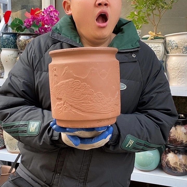 花盆紫砂口20高20瑕疵