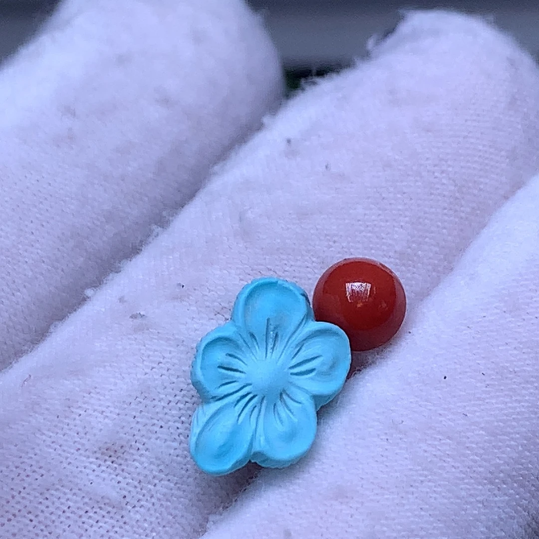 南红玛瑙未镶嵌珠宝奇石