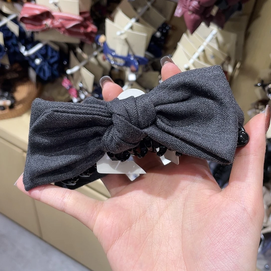 皮质非金属灰色香蕉夹