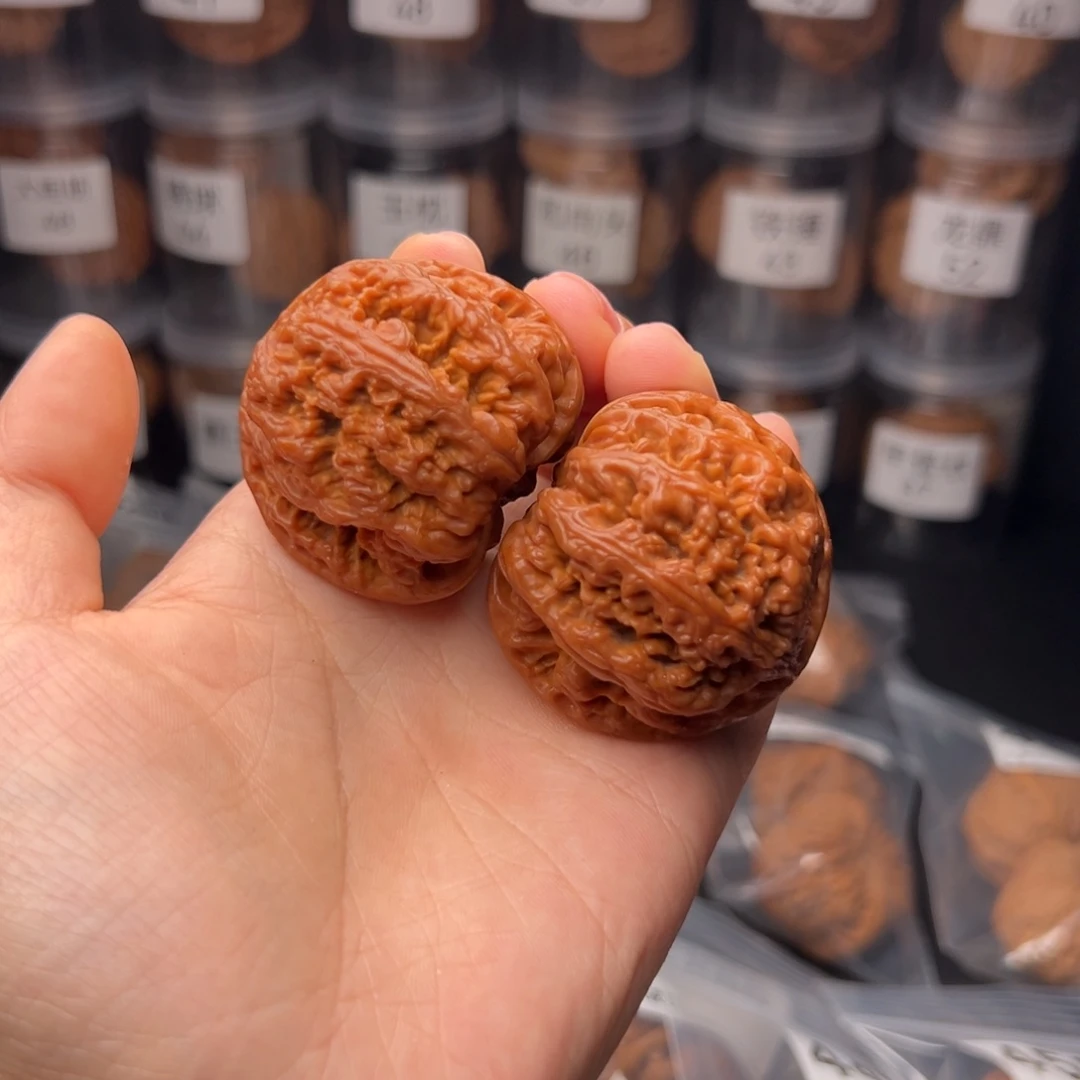 文玩核桃吊坠?****.大粗筋