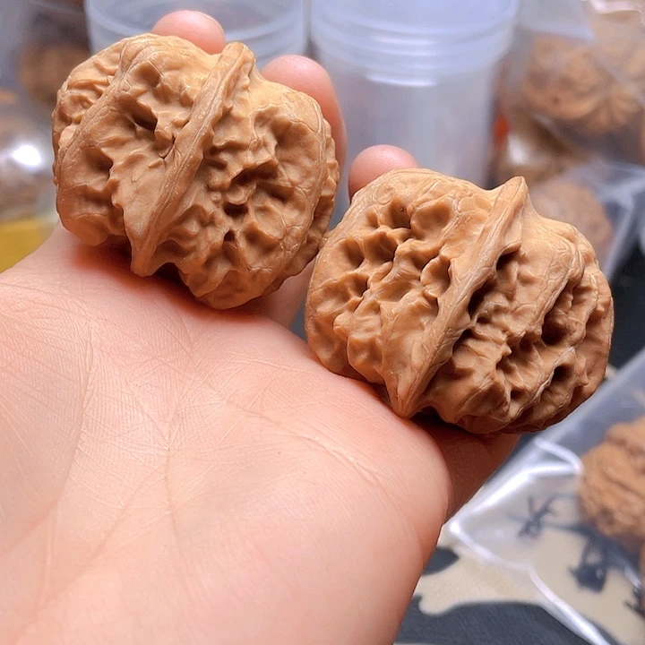 文玩核桃吊坠李****宝平谷方块