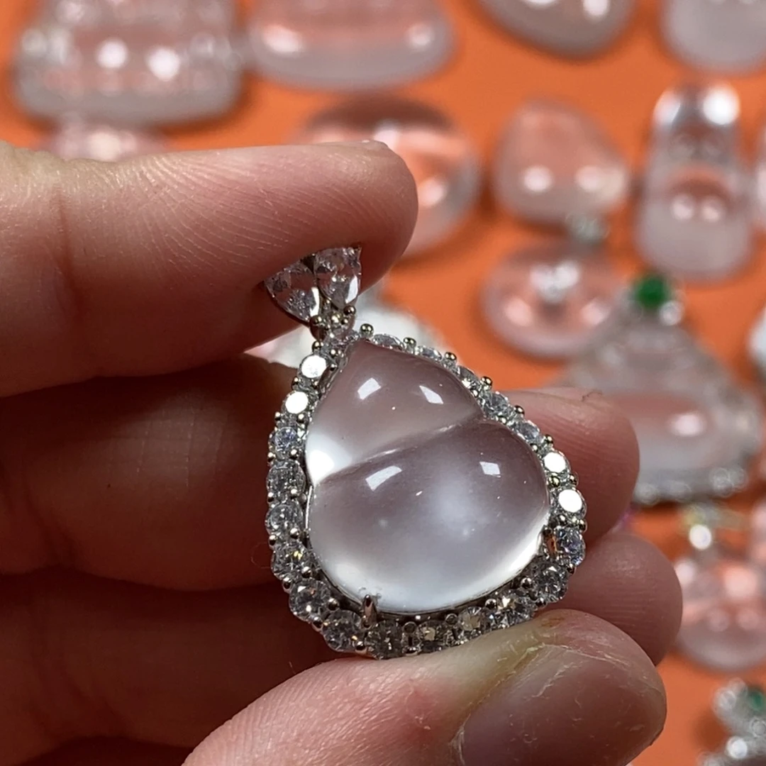 石英质玉银S925镶嵌颈饰葫芦