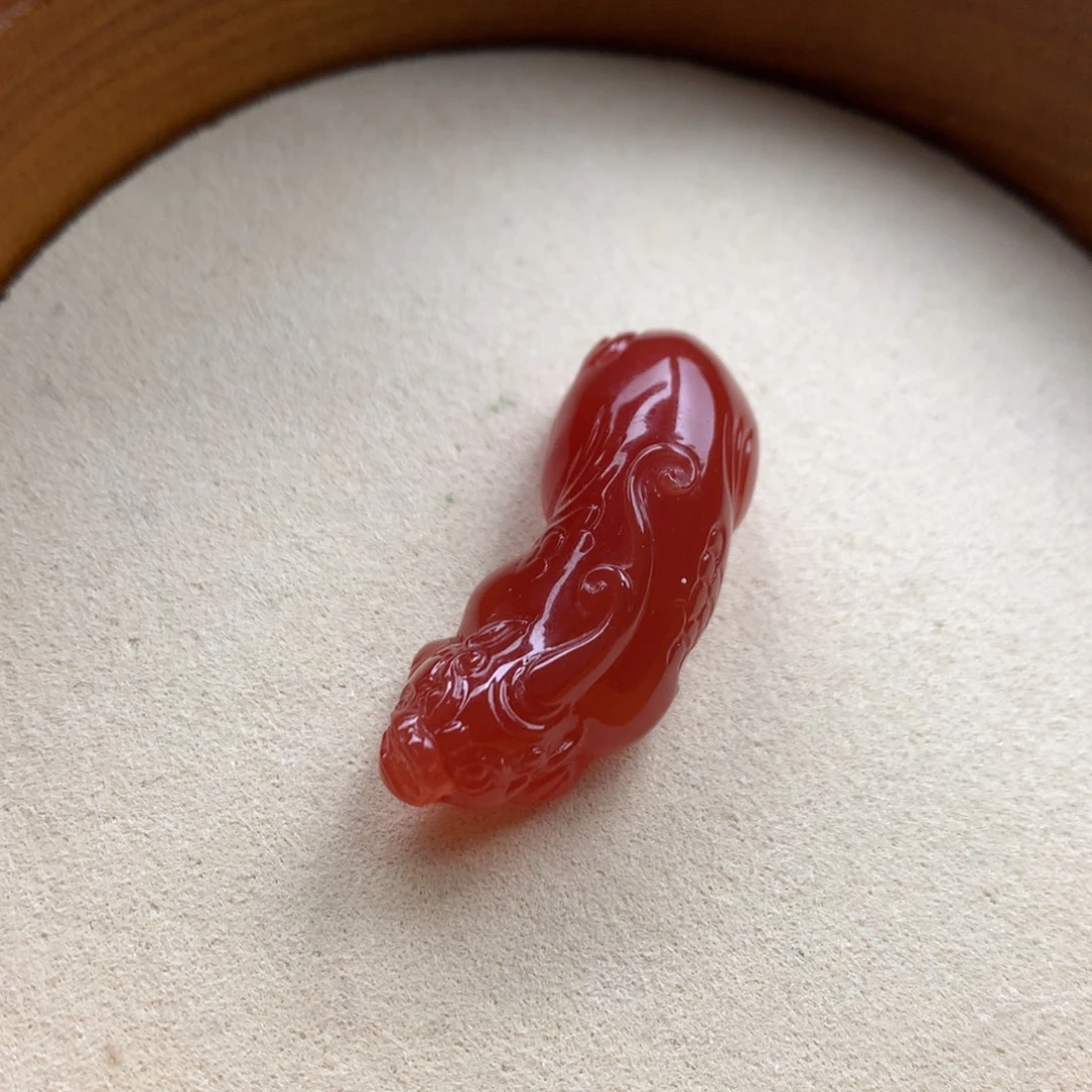 南红玛瑙未镶嵌保山天然原矿南红貔貅吊坠