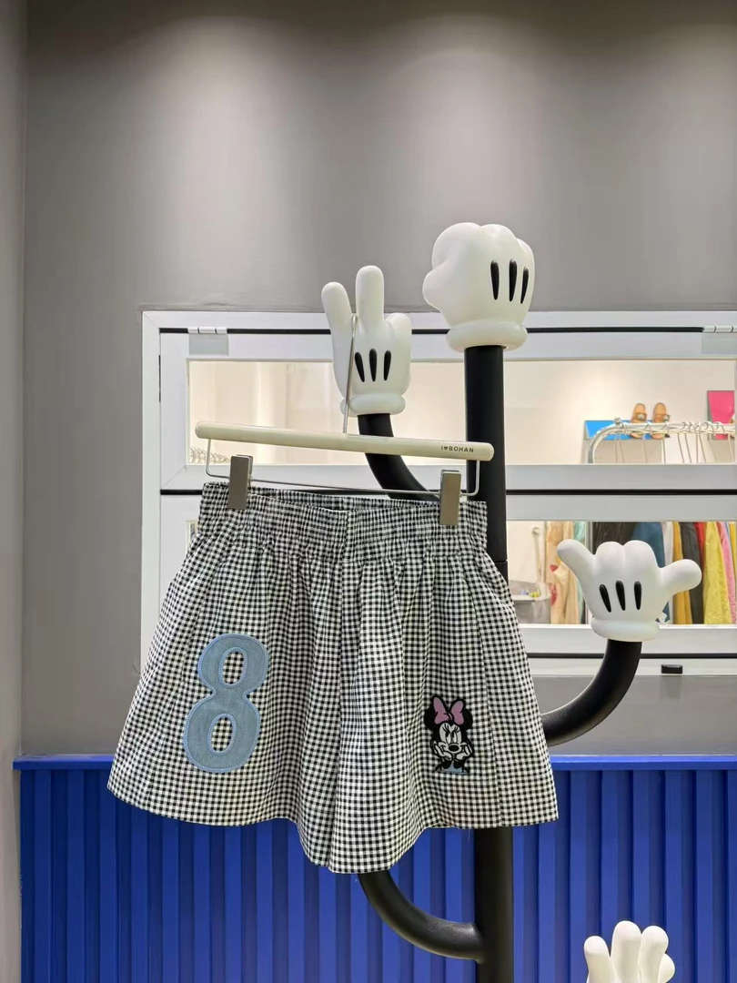欧洲站5070#BOHAN秀秀2025夏新亲米奇贴布8格子阔腿休闲裤短裤