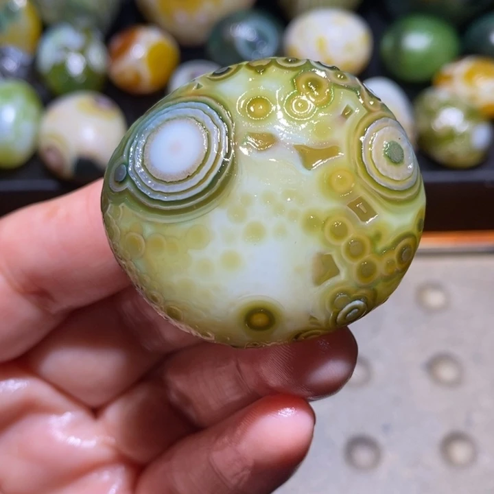 未镶嵌玛瑙/玉髓珠宝半成品66