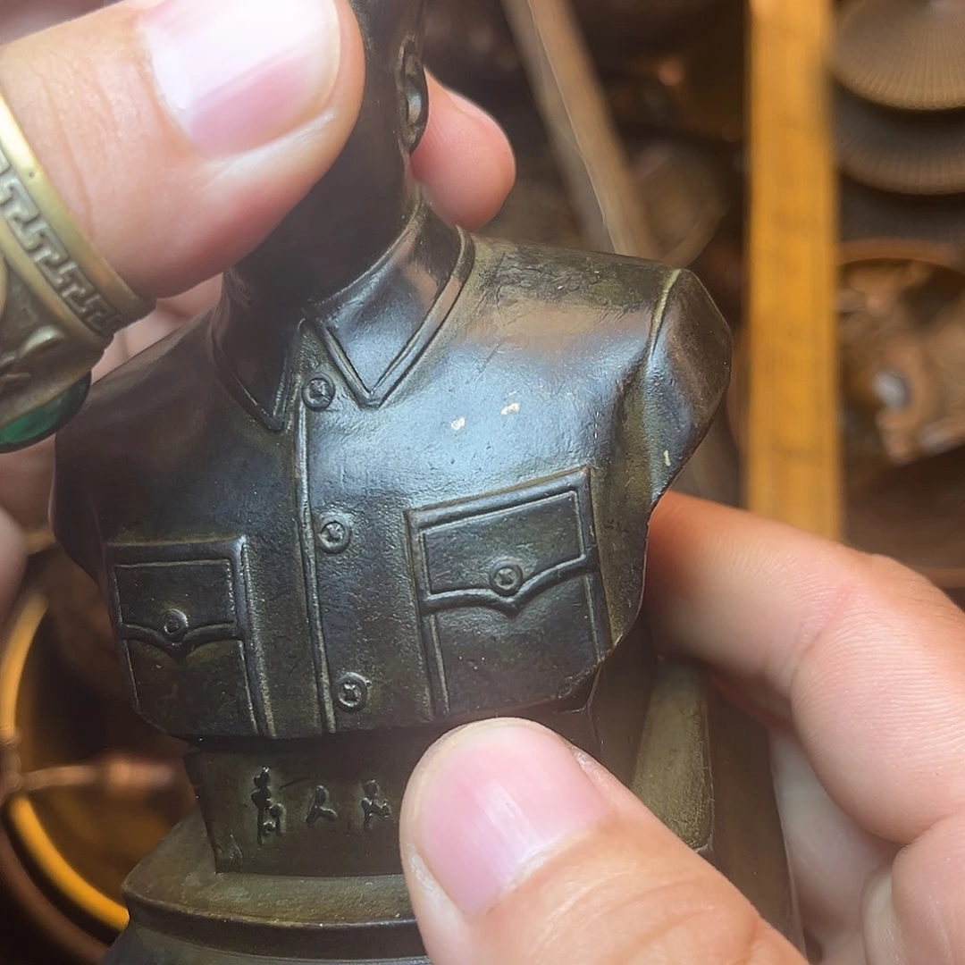 精美铜器工艺品等
