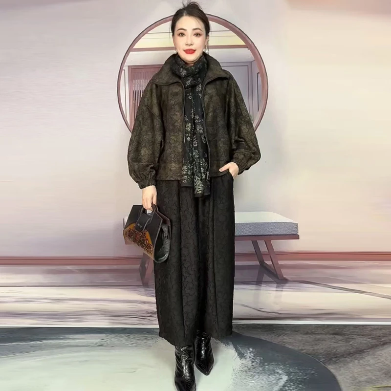 春季新款休闲翻领宽松遮肉显瘦烧花拉链开衫大码年轻妈妈装外套女