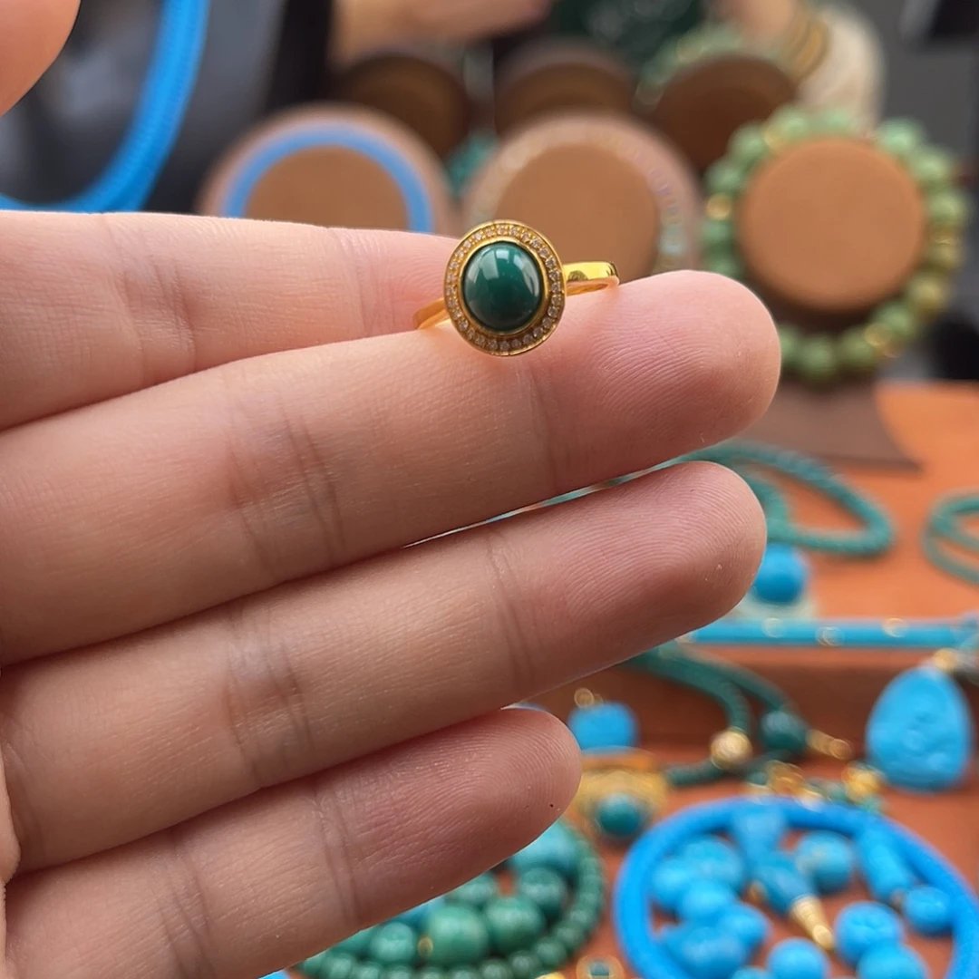 绿松石18K金镶嵌配饰