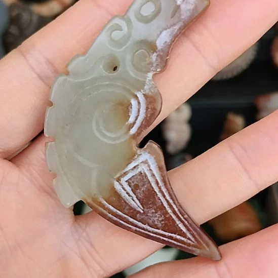 和田玉未镶嵌挂件