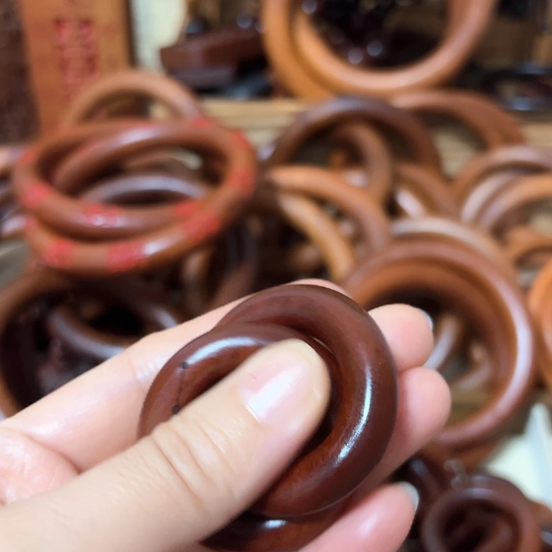 燕***子25内径枣木老料乾坤圈