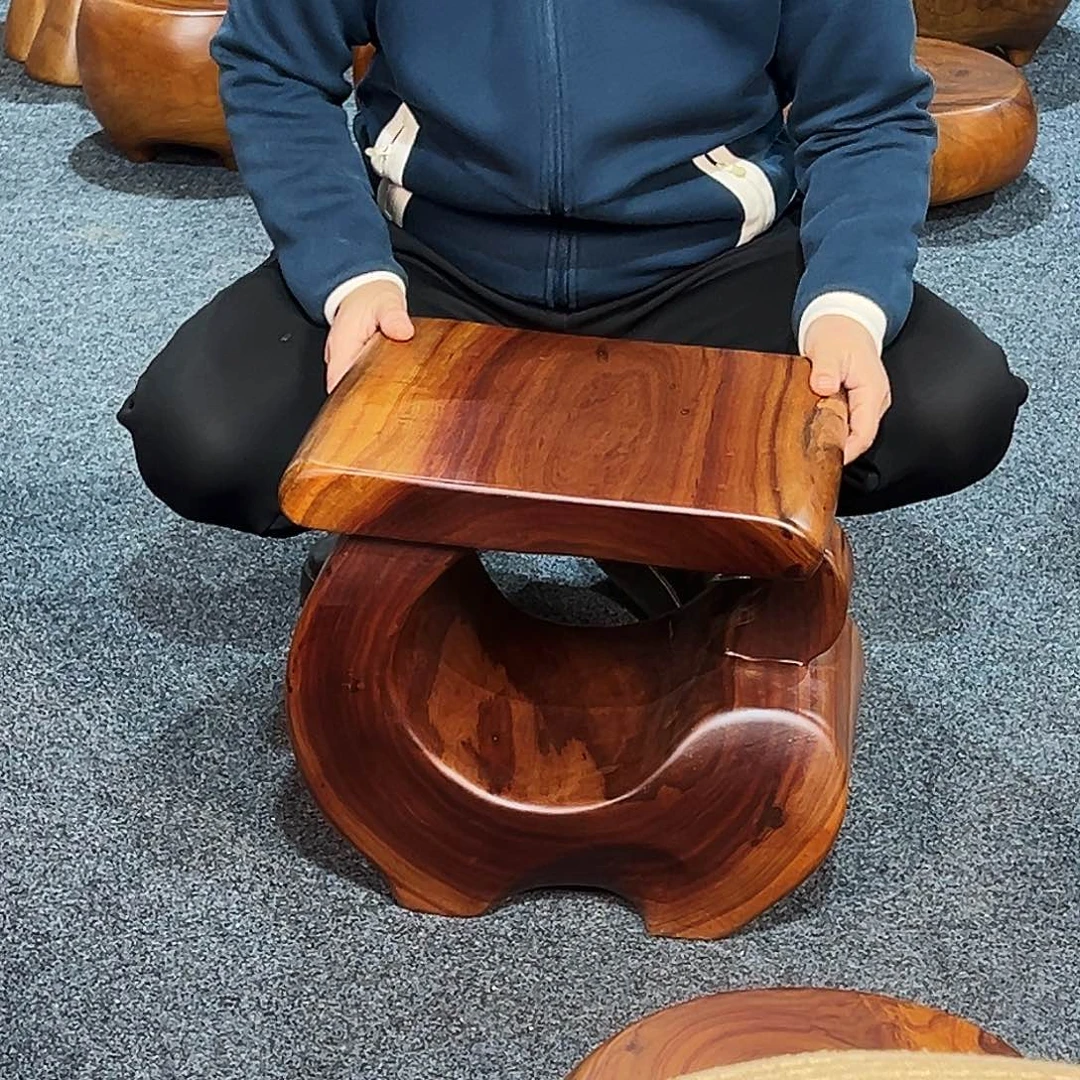 2 号香樟木尺寸：38-28-34cm